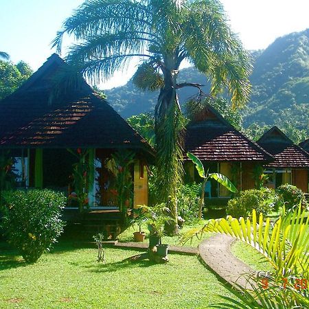 Tauhanihani Village Lodge La Vague Bleue Teahupoo 外观 照片